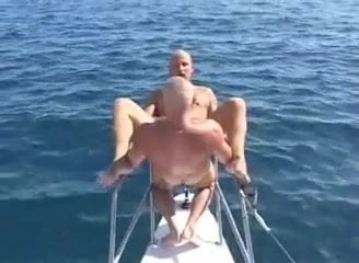 Tekneyi salla