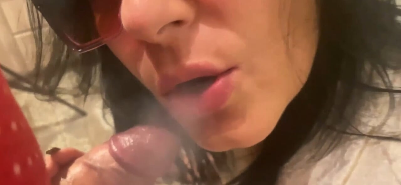 Mega orta yaşlı seksi kadın orta yaşlı seksi kadıncalla çok fazla döl alıyor