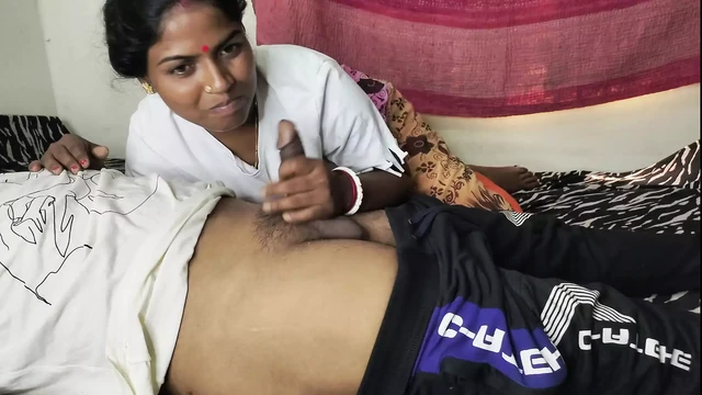 Бангладешский Bowdi с двумя девками