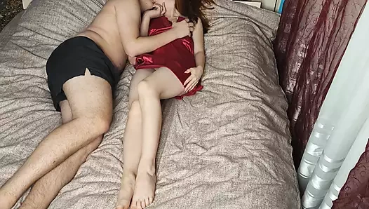 Uykulu üvey kızkardeşten ihale öpücükleri - karolinaorgasm