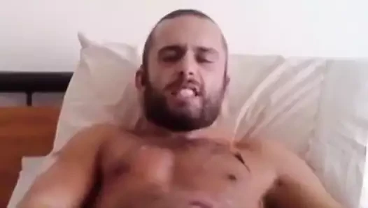 yakışıklı seksi adam mastürbasyon