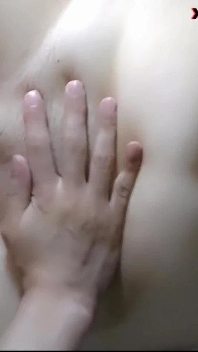 Tombul ateşli orta yaşlı seksi kadın gerçek seks yapıyor | Klip 2