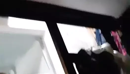 Yalama kedi arasında benim sıcak karım