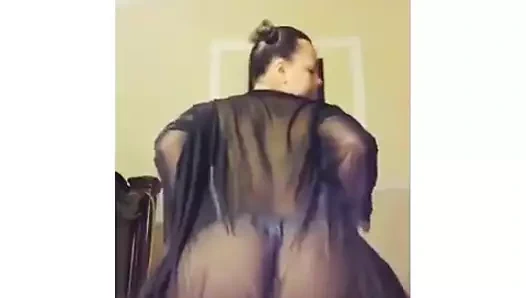 Her erkeğin seksi büyük götlü twerk yapan chica'yı istediği şey