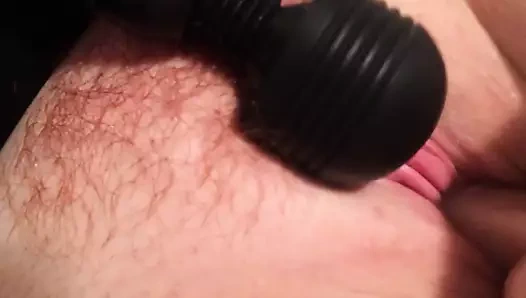 Dildo ve vibratörle amcığımı sikiyorum