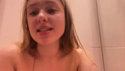 Extreme fucking in the public with jucielussie