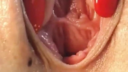 Güzel amcık gösterisi 2