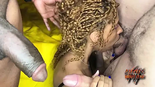 Emziren Briane Cristina her yönden yarak alıyor