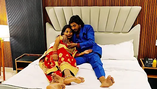 Lal pari jesi hot hardcore lady bathroom m mili uske sath sex karne ke leye bat hui phle wo na bolrhi thii fir usne soft sex karne ke leye k