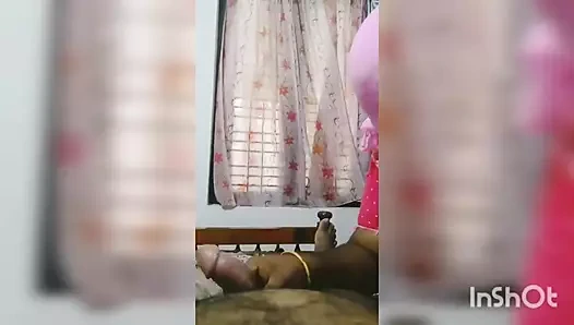 Üniversite öğrencisi yatak odası performansı