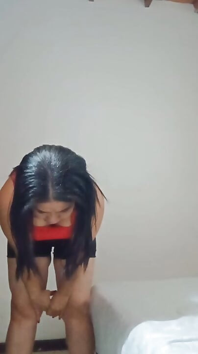 Üvey annene masaj yapmak ister misin? Yasak bölgelere dokunmana izin verilmiyor.