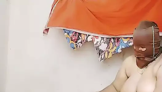 Hintli teyze seks yapıyor