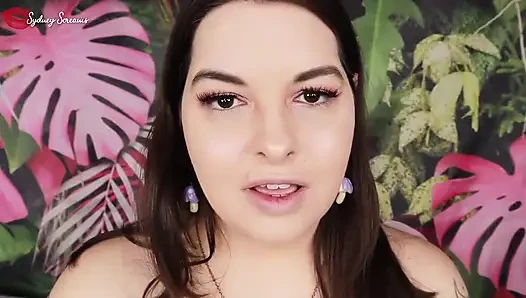 Koyu dudaklarım için kenar