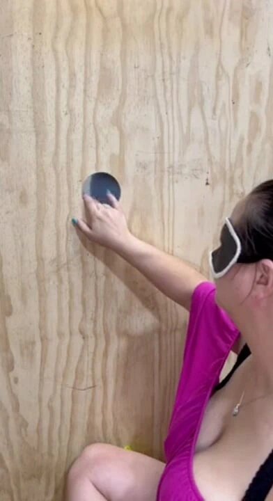 Üvey annesini yabancıyı emmek için deliğine götürdü