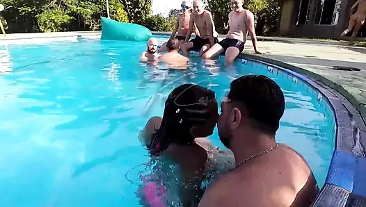 Gangbang with the Sluttiest Married Woman in Floripa, 7 Men Fucking Her Hairy.