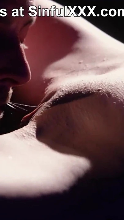 Sadece çok iyi hissettiren güzel ve yavaş mm'ye kaydır! sinfulxxx'te | Klip 2
