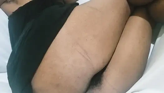 Zenci götlü güzeli ham hd sikiyor - düzgün vücut, gerçek amatör titreşimler, doğal vücut