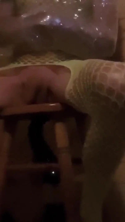 Захватывающий момент из "Мой немецкий муж жестоко кончил"