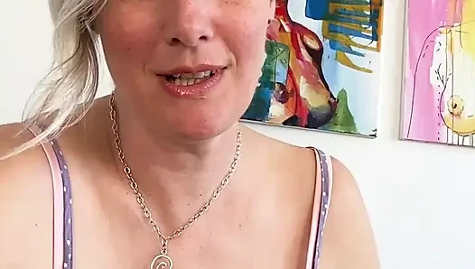 Olgun orta yaşlı seksi kadın seni erkek yapıyor - tamamen doğal orta yaşlı seksi kadın 31 talimatı geri sayım
