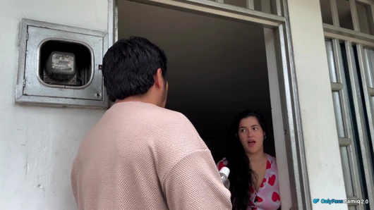 MILF benim ev arkadaşım mı?