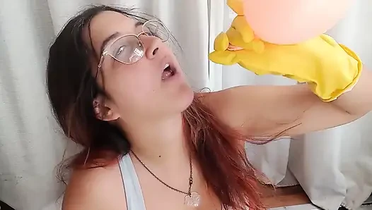 Lateks eldivenler bubblegum ve balon üfleme - tavşan tezgahçı