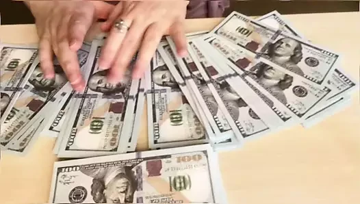 LadyVikki videosu