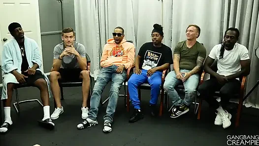 Jackie Hoff geri döndü ve daha fazla yarak istiyor - röportaj 374 - grup seks