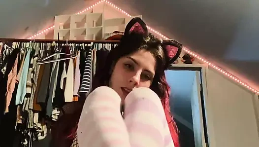 Slutty boşalmak sürtük genç çalış ile kendini üzerinde kamera