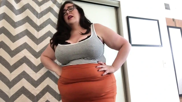 Üvey anne Ryan'ı mastürbasyon yaparken yakalıyor