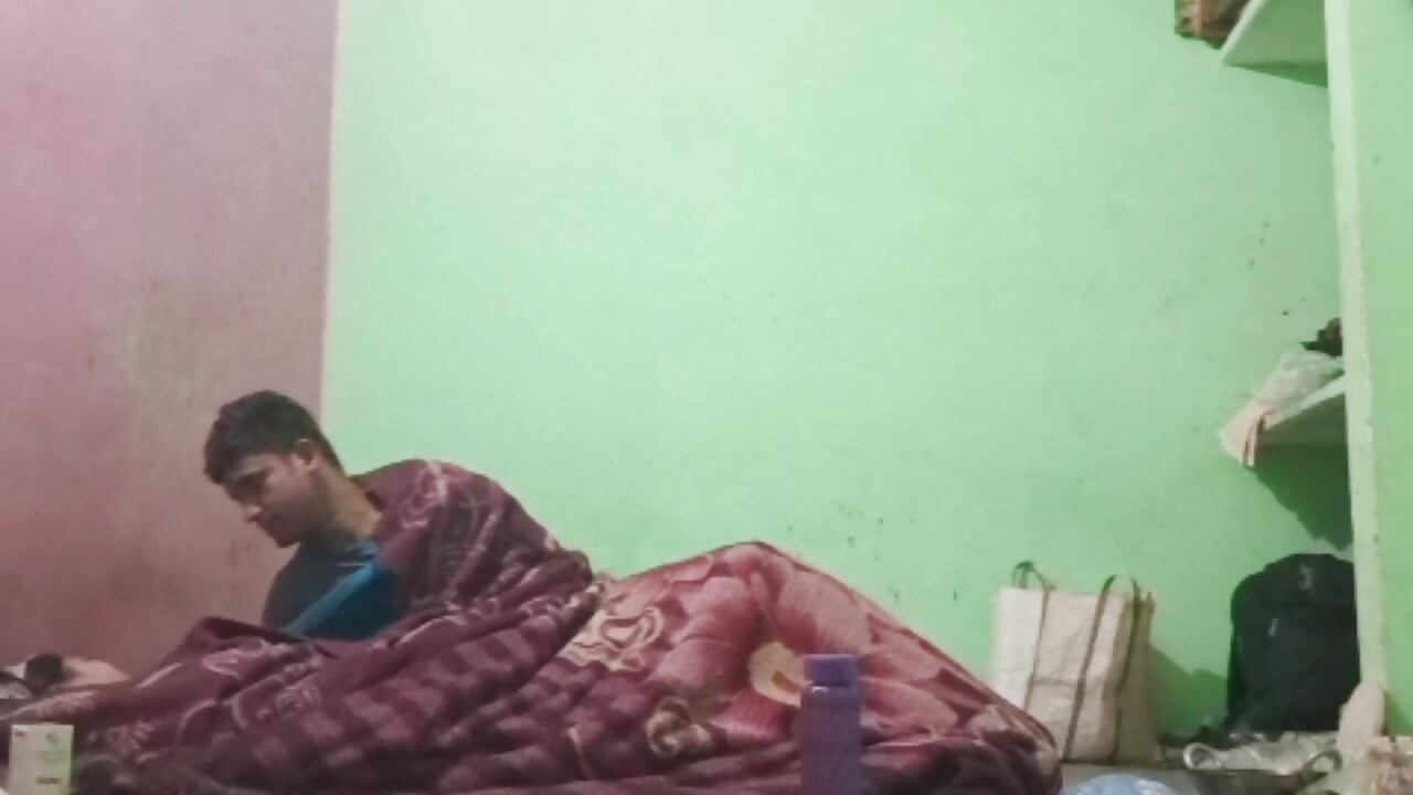Hintli desi kız bur chudai videosu Hintli gerçek chudai üvey erkek kardeş ilk aşk