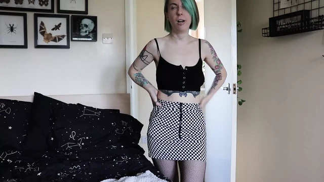 Трахаю твою девственную сводную сестру - тизер