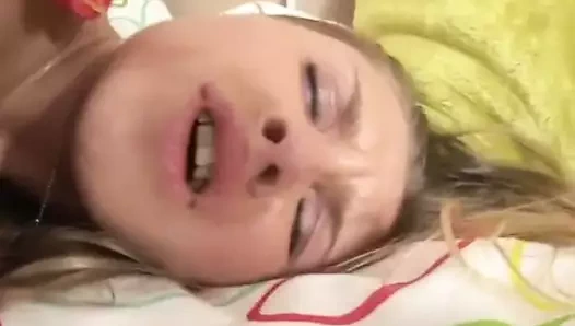 Moscow bebek seviyor anal seks