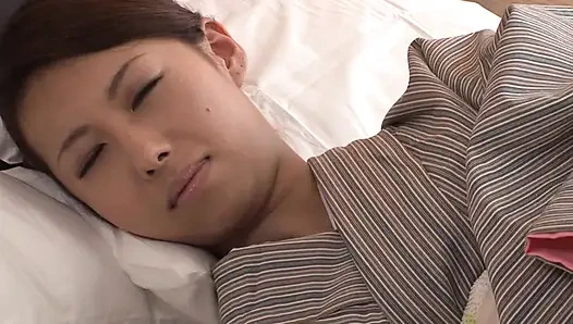 Ham döllenmeyi seven Nadeshiko