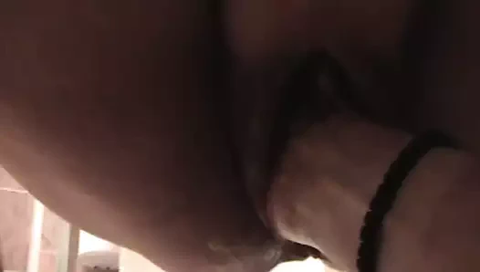 Fifi - yumruğuma otur