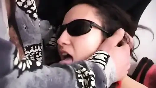 İtalyan eş değiştirenlerin sikecek sevimli bir esmeri var