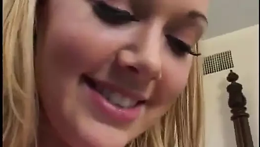 Amber Peach zenci adam tarafından sikiliyor