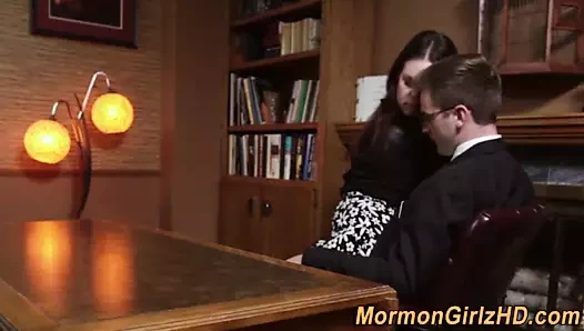 giysili mormon lanet