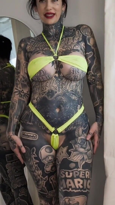 Mikro bikini denemesi melodi radford onlyfans | Klip 1