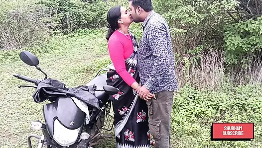 Indian Desi Kavita fuck with boyfriend  in jungle in doggy style cheating on husband , play romanitc sex with lover  ,