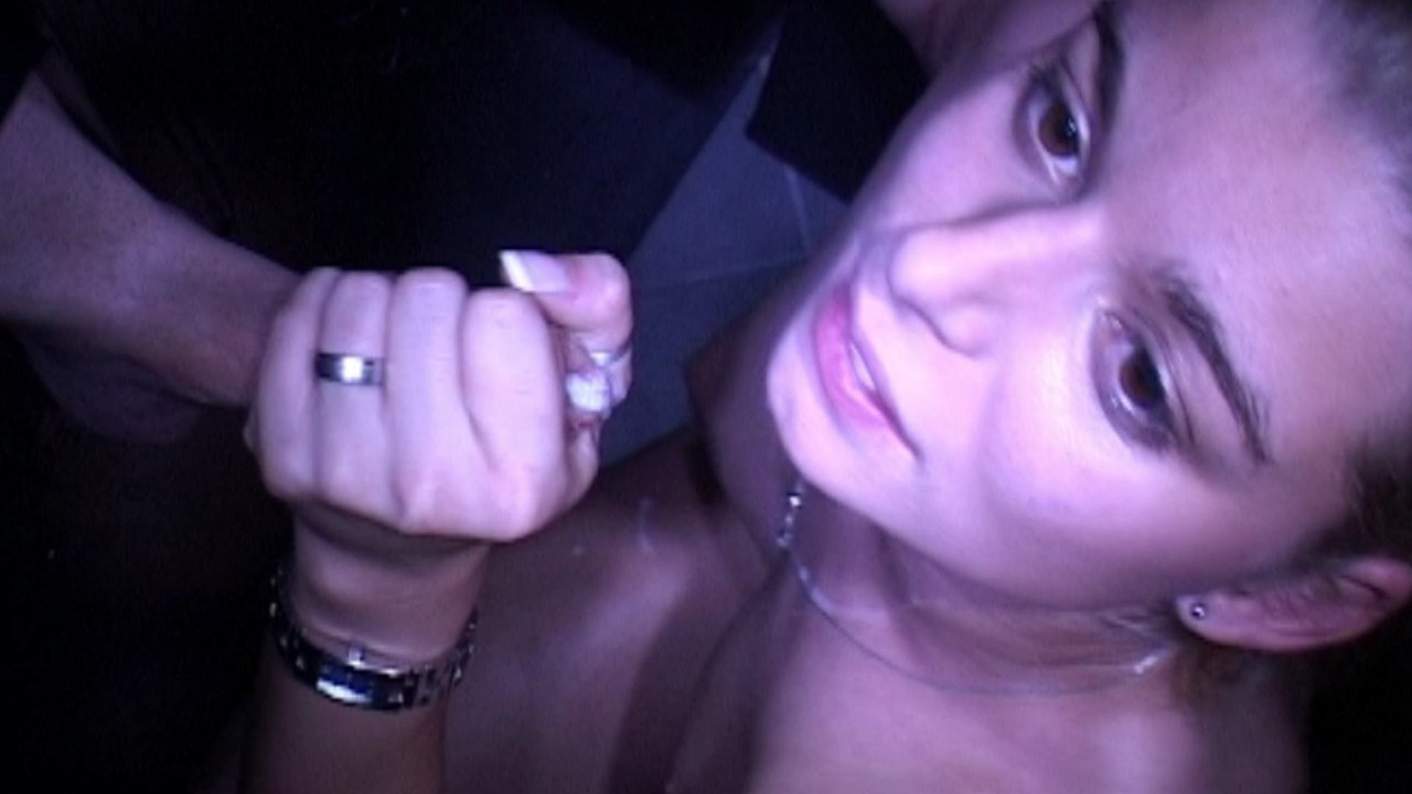 Tatlı genç melanie ilk gloryhole