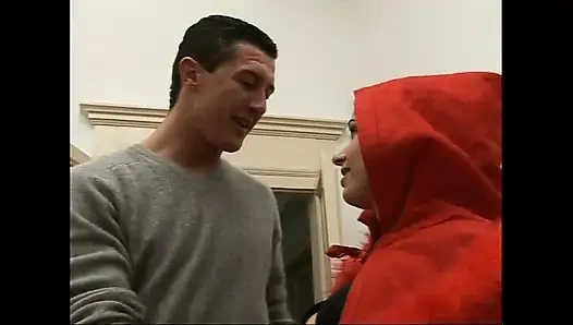 Parmaklama emiyor göt sikişi