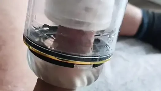 Seks oyuncakları ile ve seks oyuncakları olmadan orgazm derlemesi