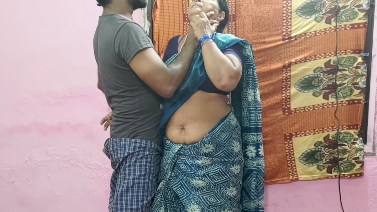 Üvey kızının kocasıyla MILF Romantizmi