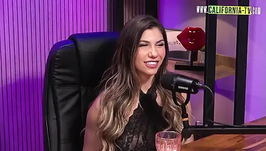 Latin ateşli Alexia Dhein ile podcast