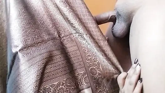 Hot Indian Bahu ki Chikni Chut me Father-in-law ne apna mota lauda dal ke chut ka bhosda bana diya