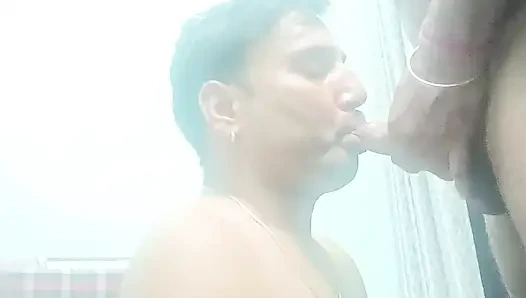 Hintli desi polis memuru
