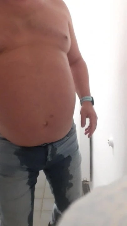 Alexpisslover