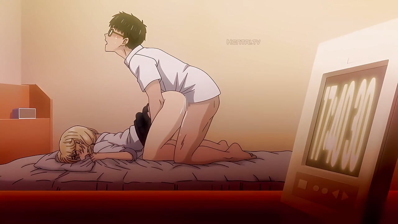 Anime en büyük memeli kızı sikiyor