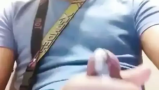 Asya filipino kolej öğrenci handjob at okul cr