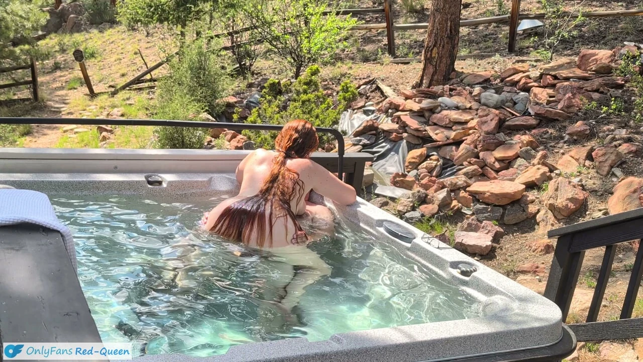 Wiele podwodnych creampies Oral & Pussy - Outdoor Jacuzzi Sex with Curvy Ruda Żona Amator
